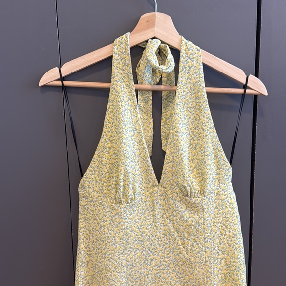 Halter Mini Dress - flower design, perfect condition - Picture 2 of 5